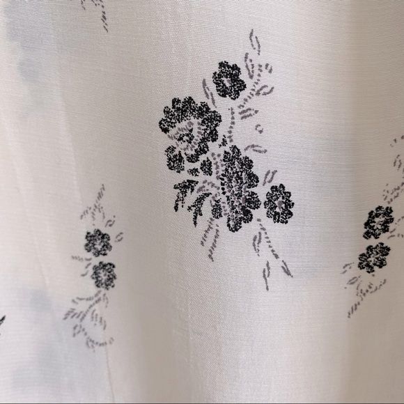 Club Monaco Silk Feel Viscose Blouse BNWOT - Picture 7 of 7